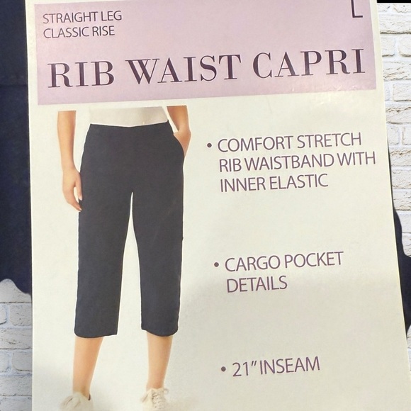 NWT Gloria Vanderbilt Navy Blue Cargo Capri Pants Size Large - Picture 4 of 4